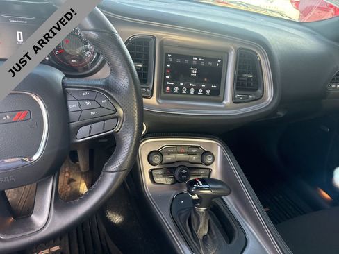 Used 2023 Dodge Challenger SXT w/ Blacktop Package image 11