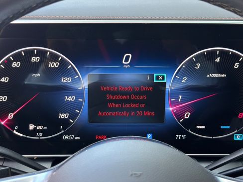 Used 2023 Mercedes-Benz GLC 300 4MATIC image 24