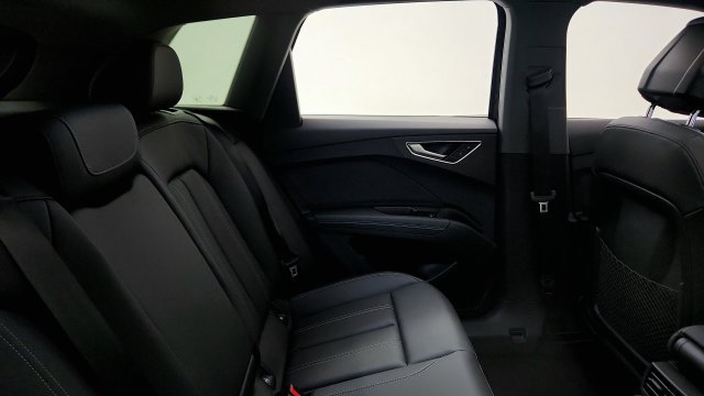Used 2025 Audi Q4 e-tron Premium w/ Convenience Package AWD/4WD image 42
