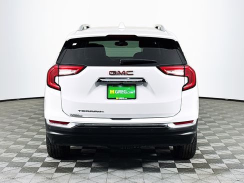 Used 2023 GMC Terrain SLT image 8