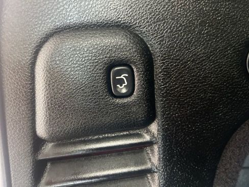 Used 2014 Jeep Grand Cherokee Summit AWD/4WD image 9