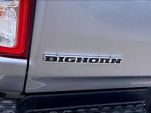 Used 2022 RAM 1500 4x4 Crew Cab image 33