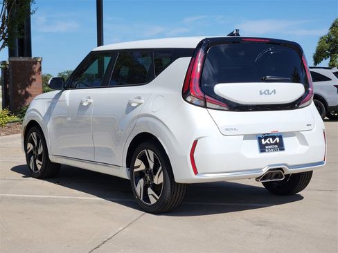 New 2025 Kia Soul GT-Line image 3