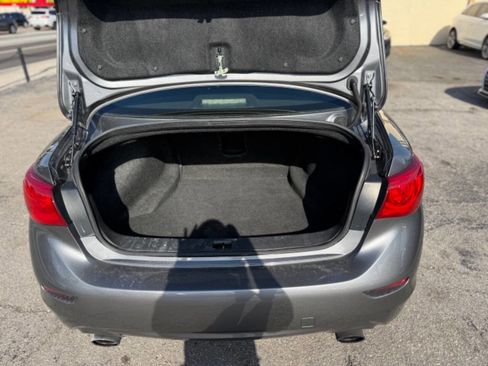 Used 2017 INFINITI Q50 3.0t Premium RWD image 6