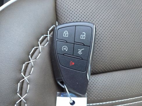 New 2026 GMC Acadia Denali Ultimate w/ LPO, Floor Liner Package image 41