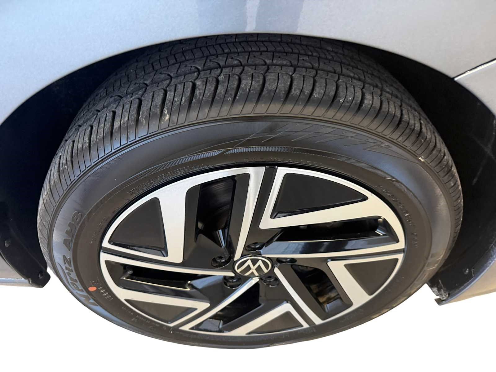 Used 2024 Volkswagen Jetta SEL FWD image 11