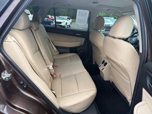 Used 2019 Subaru Outback 3.6R Limited w/ Popular Package #2 AWD/4WD image 25