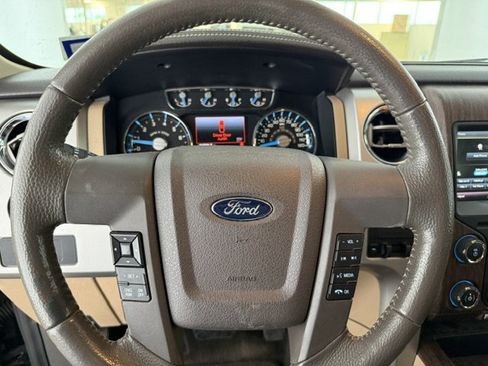 Used 2014 Ford F150 Lariat w/ Equipment Group 502A Luxury AWD/4WD image 14