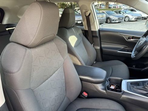 Certified 2024 Toyota RAV4 XLE image 17