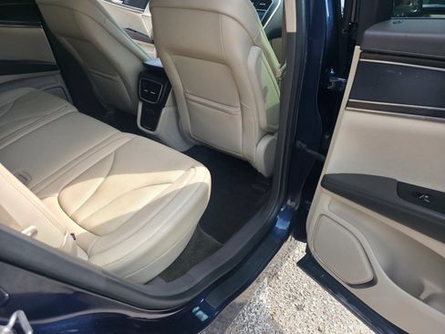 Used 2017 Lincoln MKX Reserve w/ Lincoln MKX Climate Package FWD image 26