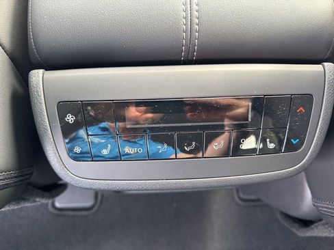 New 2026 Nissan Pathfinder SL w/ SL Premium Package image 18