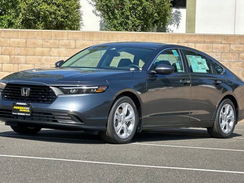 New 2026 Honda Accord LX image 8