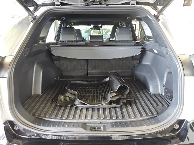 Certified 2023 Toyota RAV4 XSE w/ XSE Grade Weather Package AWD/4WD image 32