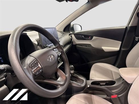 Used 2023 Hyundai Kona SEL w/ Cargo Package image 9