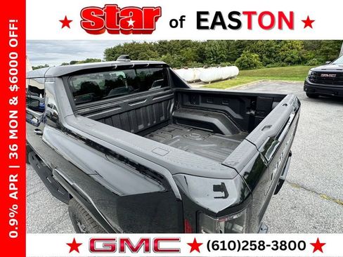 New 2026 GMC Hummer EV 4x4 Crew Cab w/ LPO, Sport Package image 14