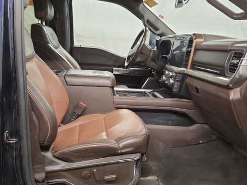 Used 2023 Ford F250 King Ranch w/ FX4 Off-Road Package AWD/4WD image 7