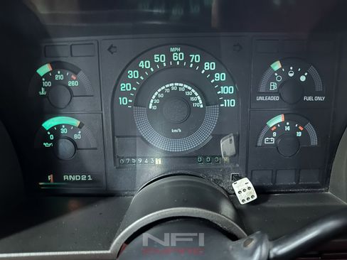 Used 1990 Chevrolet Silverado 1500 454 SS image 23