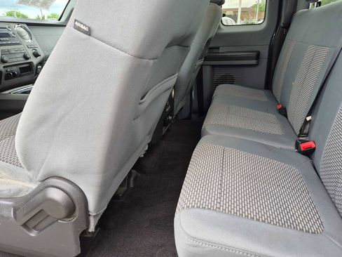 Used 2011 Ford F250 XLT w/ XLT Premium Pkg AWD/4WD image 16