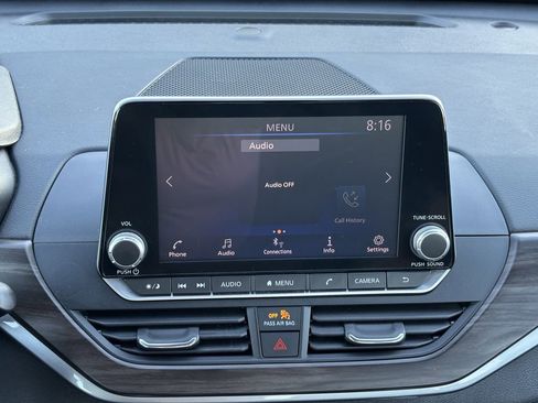 Used 2023 Nissan Altima 2.5 SV image 18