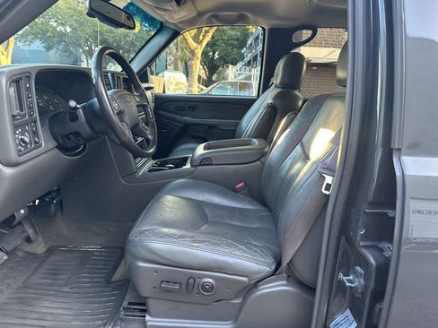 Used 2003 Chevrolet Silverado 2500 LT w/ Skid Plate Package image 16