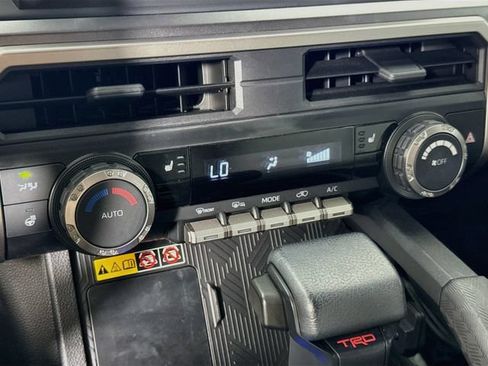Certified 2025 Toyota 4Runner TRD Off-Road AWD/4WD image 17