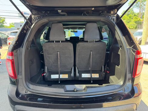 Used 2013 Ford Explorer XLT AWD/4WD image 30