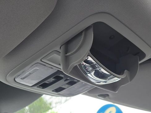 Used 2022 Honda Odyssey EX-L image 36