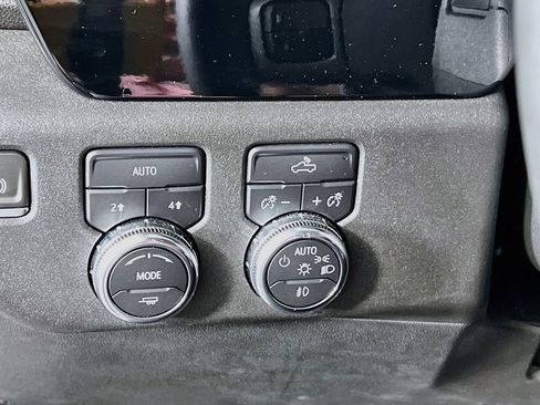 Certified 2023 GMC Sierra 1500 Elevation AWD/4WD image 9