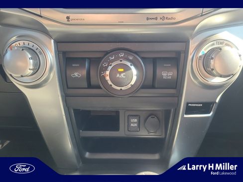 Used 2017 Toyota 4Runner SR5 image 30