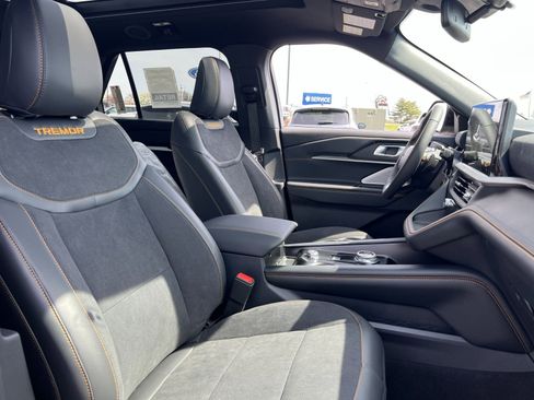 New 2026 Ford Explorer Tremor w/ Tremor Ultimate Package AWD/4WD image 28