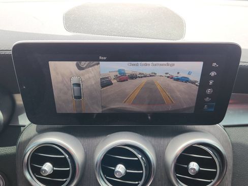 Used 2020 Mercedes-Benz GLC 300 4MATIC Coupe image 21
