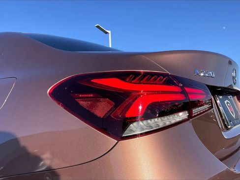 Used 2022 Mercedes-Benz A 220 image 25