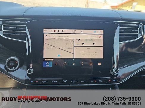 Used 2022 Jeep Wagoneer Series III w/ Premium Group I AWD/4WD image 22