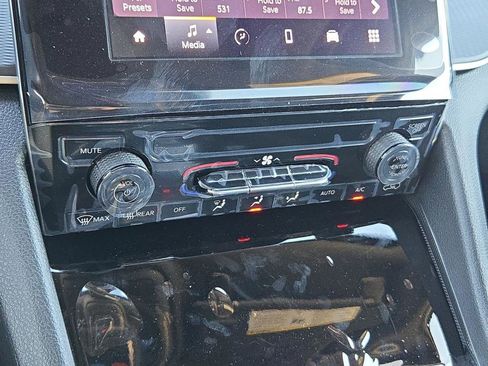 New 2025 Jeep Grand Cherokee Laredo X RWD image 36