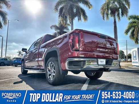 Used 2023 GMC Sierra 1500 SLT w/ SLT Premium Plus Package AWD/4WD image 22