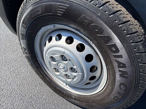 Used 2024 RAM ProMaster 2500 image 9