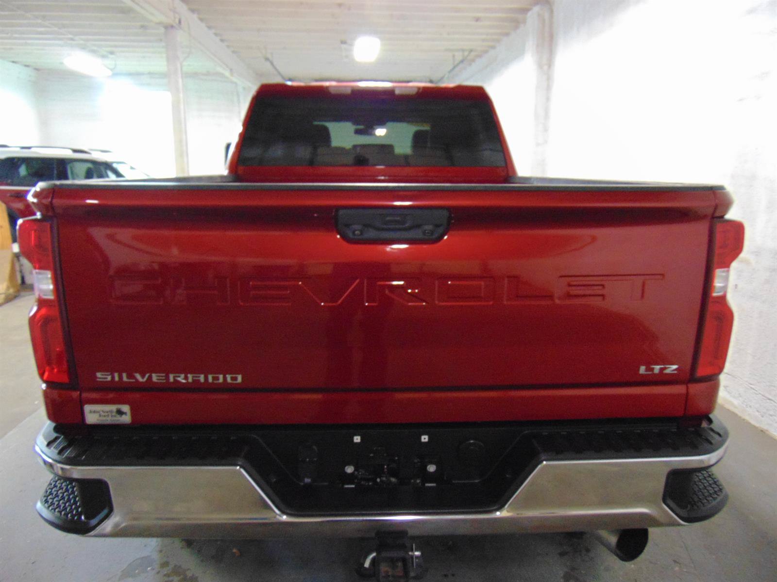 Used 2022 Chevrolet Silverado 2500 LTZ w/ Z71 Off-Road Package AWD/4WD image 5
