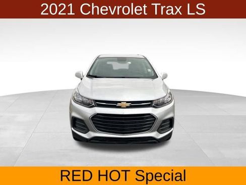 Used 2021 Chevrolet Trax LS w/ Tint and Cruise Package image 2
