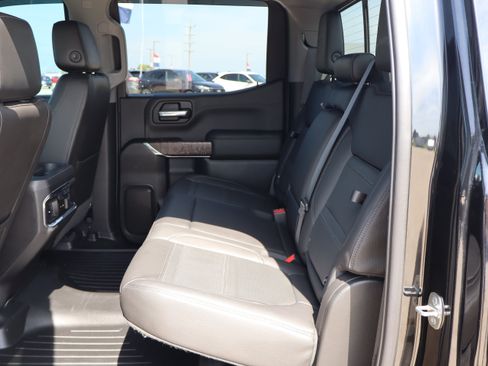 Used 2019 GMC Sierra 1500 Denali w/ Technology Package AWD/4WD image 10
