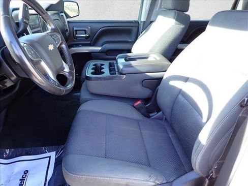 Used 2018 Chevrolet Silverado 1500 LT w/ Trailering Package image 10