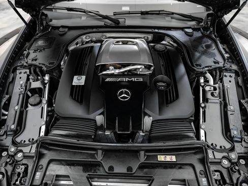Used 2024 Mercedes-Benz SL 63 AMG S e Performance 4MATIC image 4