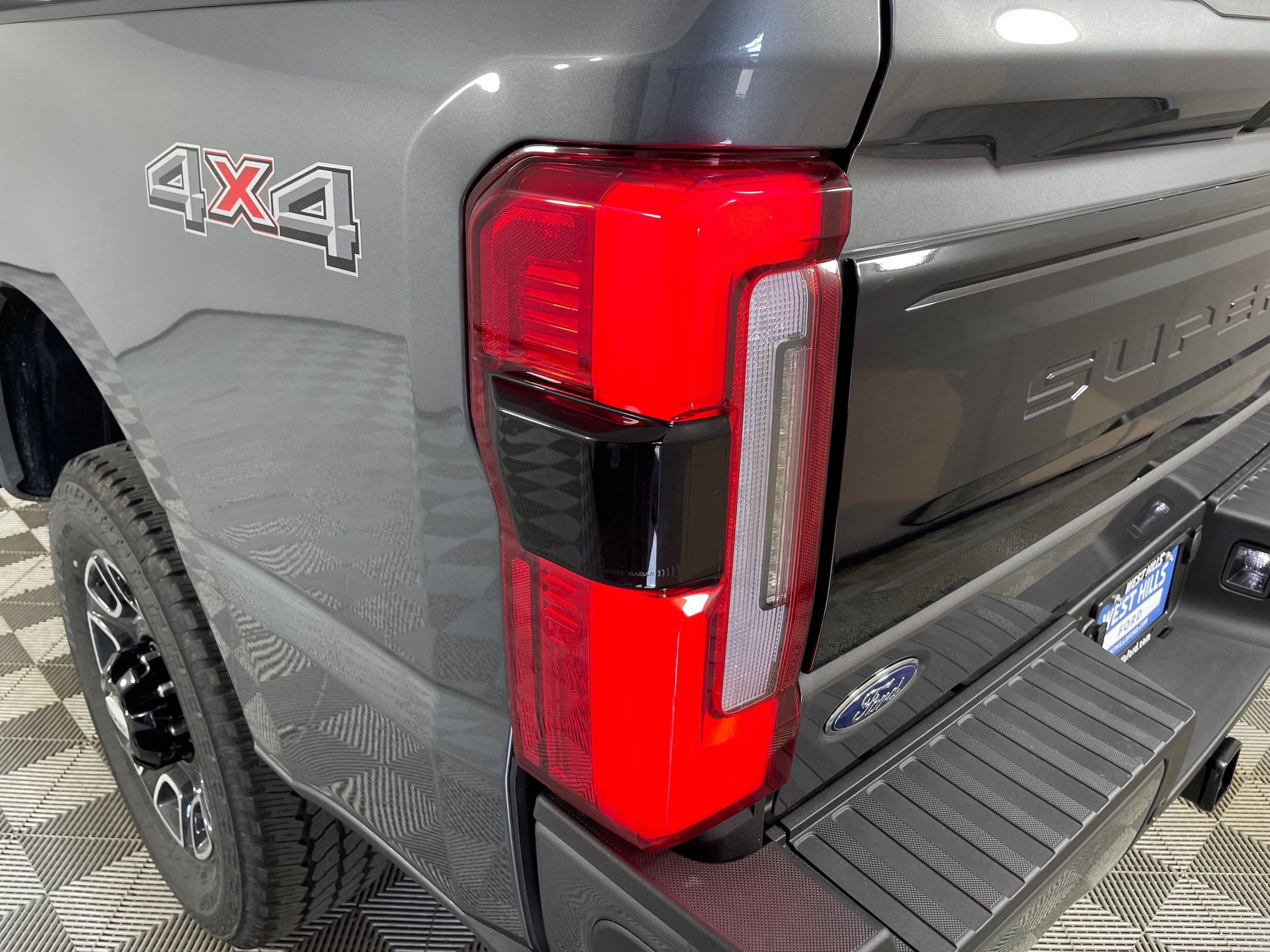 New 2026 Ford F350 Platinum AWD/4WD image 15