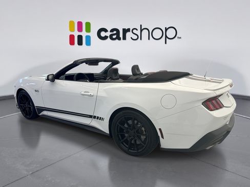 Used 2024 Ford Mustang GT Premium RWD image 3