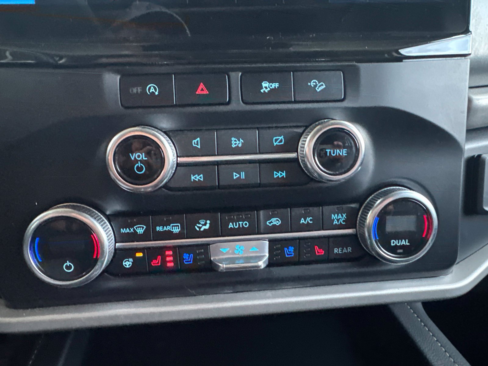 Certified 2024 Ford Expedition Max XLT AWD/4WD image 35
