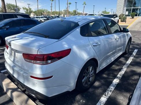 Used 2019 Kia Optima LX FWD image 4