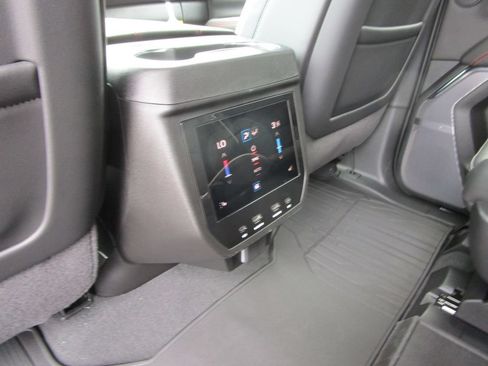 New 2026 GMC Yukon AT4 Ultimate AWD/4WD image 19