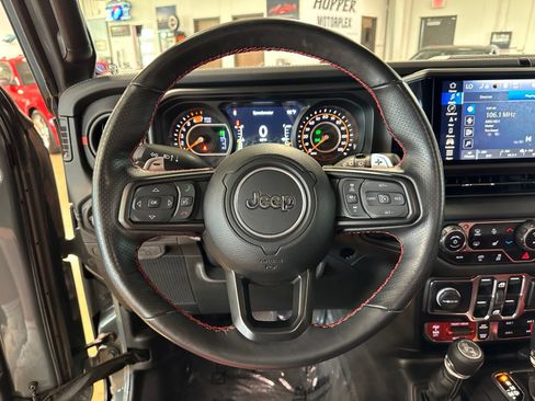 Used 2024 Jeep Wrangler Unlimited Rubicon 392 AWD/4WD image 18