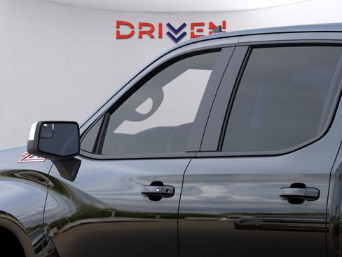 New 2026 Chevrolet Silverado 1500 LT AWD/4WD image 12