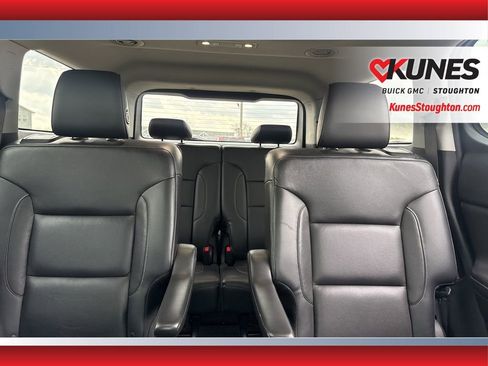 Used 2017 GMC Acadia SLT image 31