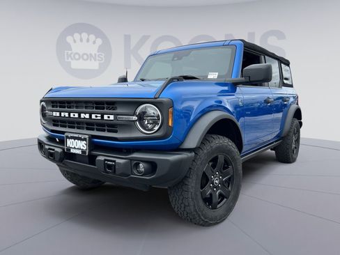 Used 2022 Ford Bronco Black Diamond AWD/4WD image 1
